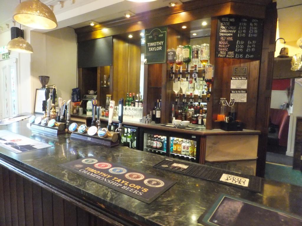The Red Lion, Stretham Hotell Exteriör bild